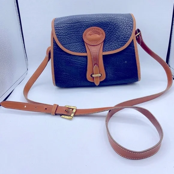 Vintage Dooney & Bourke Navy Blue And Tan Pebble  Leather Shoulder/Crossbody Bag - Picture 15 of 15